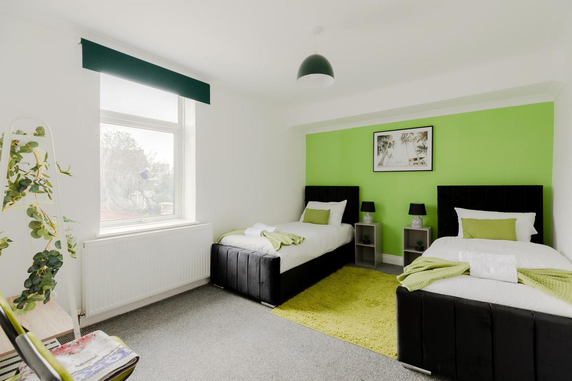 5Br House, Free Parking Offa12, Contractor, Big Families, Relocation Villa Redbridge kerület Kültér fotó