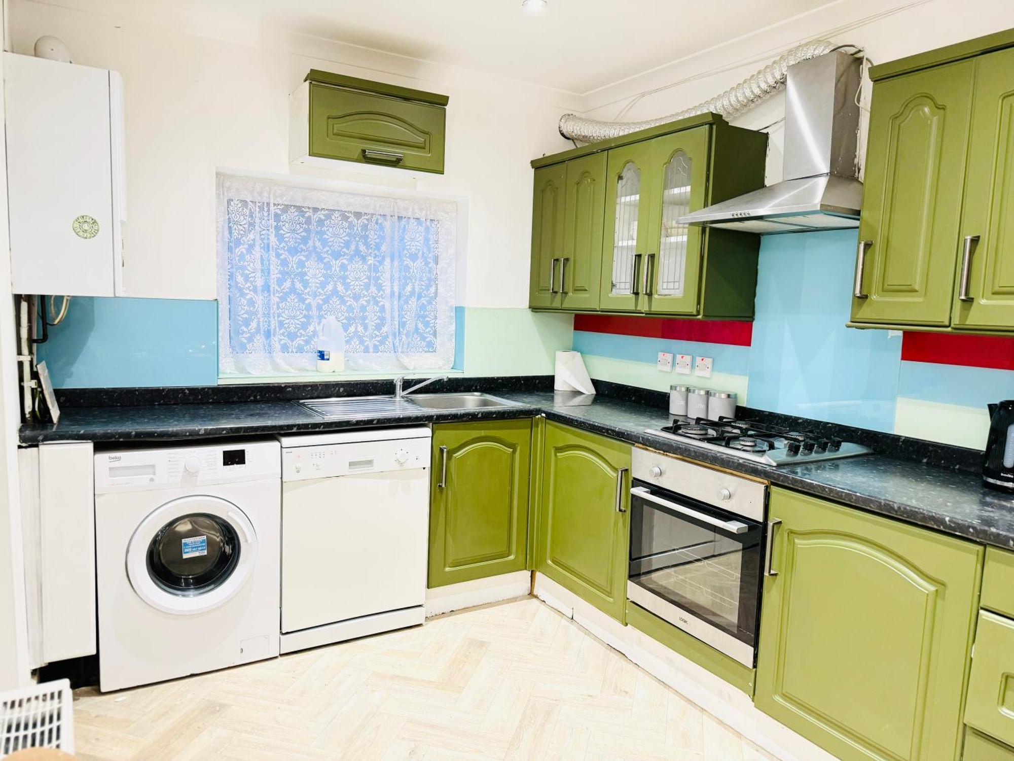 5Br House, Free Parking Offa12, Contractor, Big Families, Relocation Villa Redbridge kerület Kültér fotó