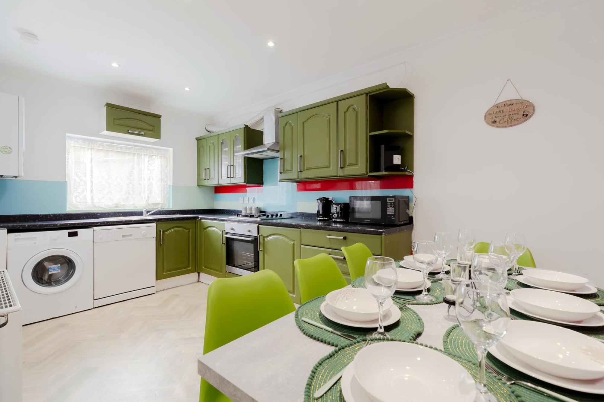 5Br House, Free Parking Offa12, Contractor, Big Families, Relocation Villa Redbridge kerület Kültér fotó